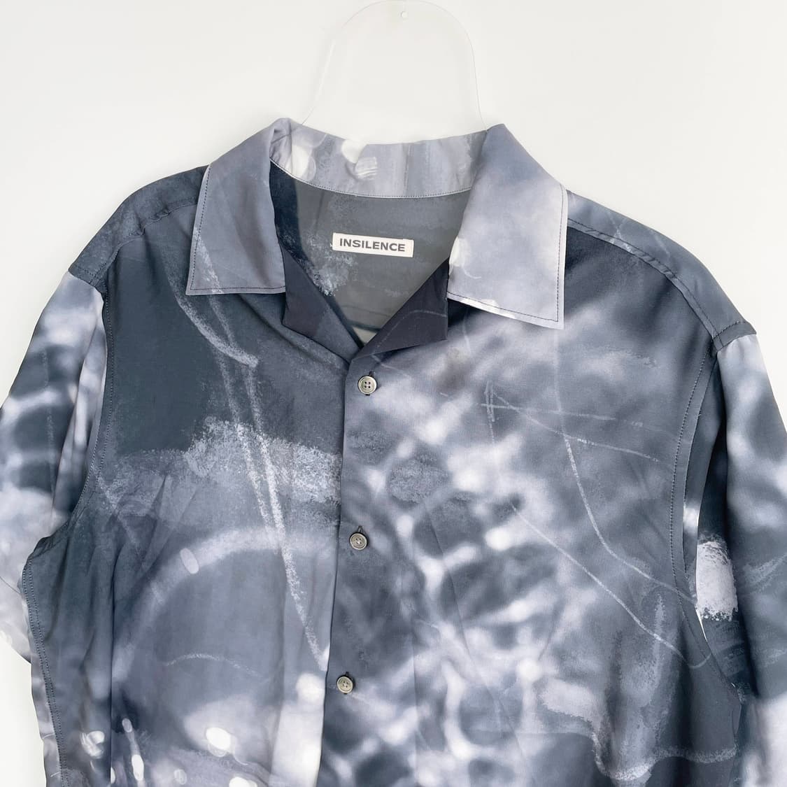 A2 인사일런스 그라데이션 오픈카라 셔츠 M사이즈 상품이미지2