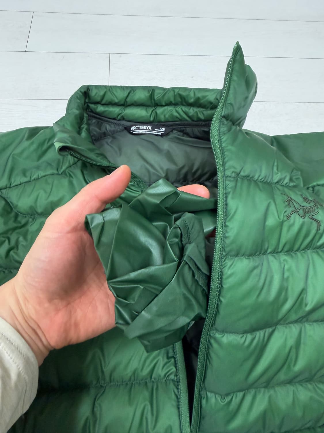 아크테릭스 세륨 자켓 L 사이즈  상태 9.5/10  사진찍고 절대 안입 상품이미지7