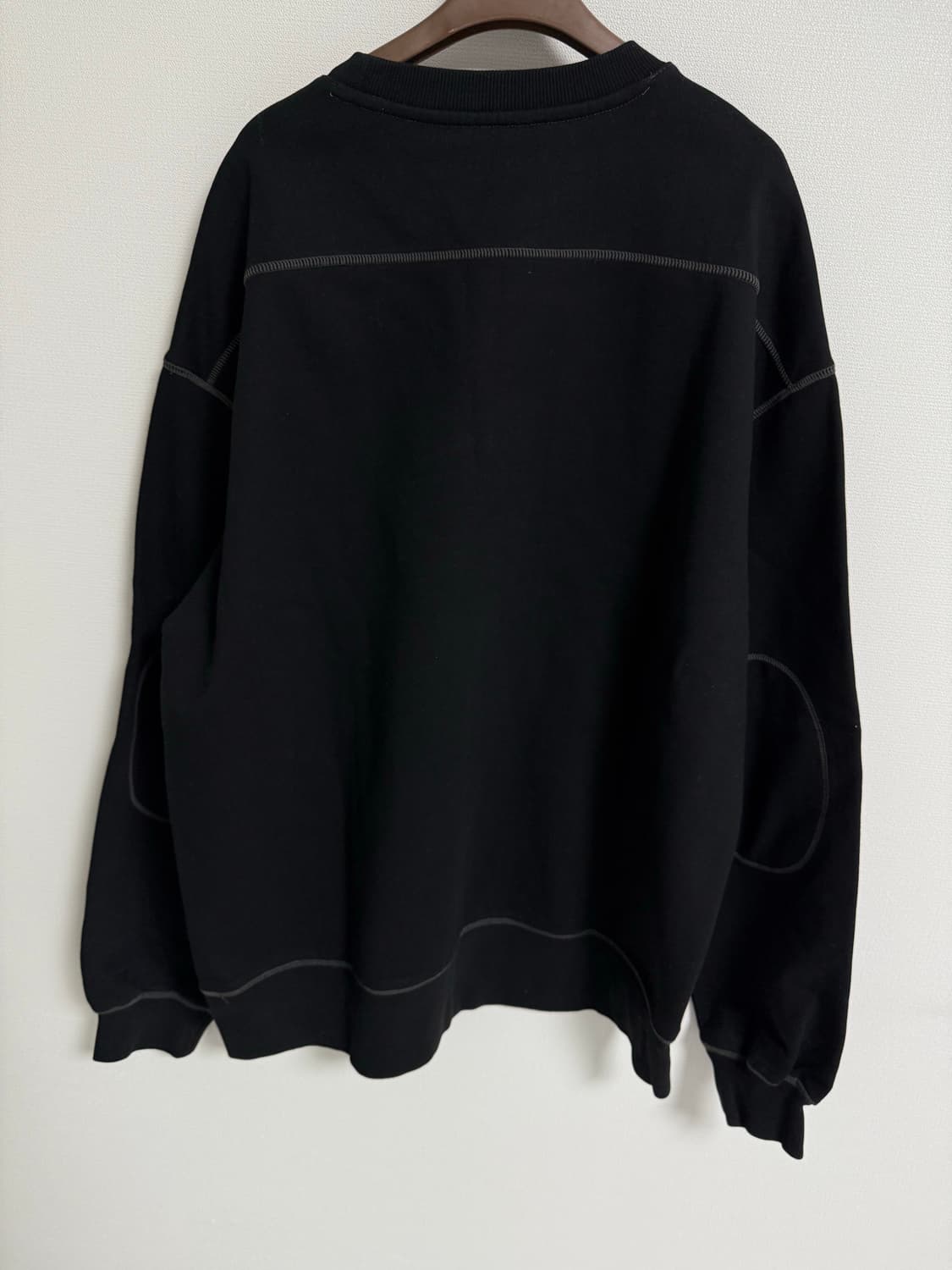 러프사이드 맨투맨 상품이미지3