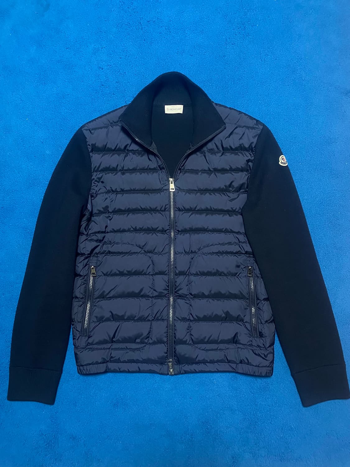 최근년식 [정품] 새상품급 몽클레어 니트패딩  상품이미지1