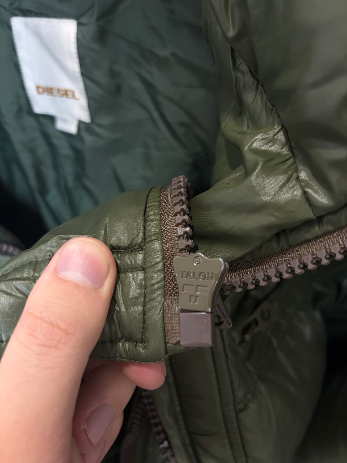 (L) Diesel 디젤 하이넥 히든후드 덕다운 그린 패딩 상품이미지6