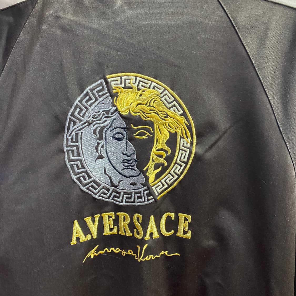 알프레도 베르사체 올드스쿨 메두사 트랙탑 져지  B4382  상품이미지7