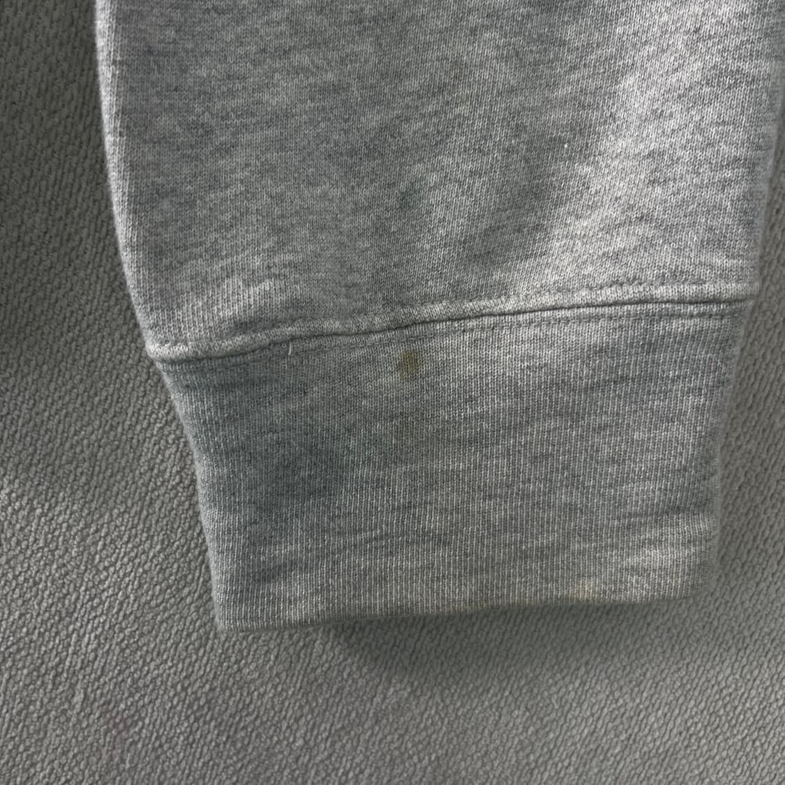 100 꼼데가르송 레드 하트와펜 그레이 후드티  상품이미지6