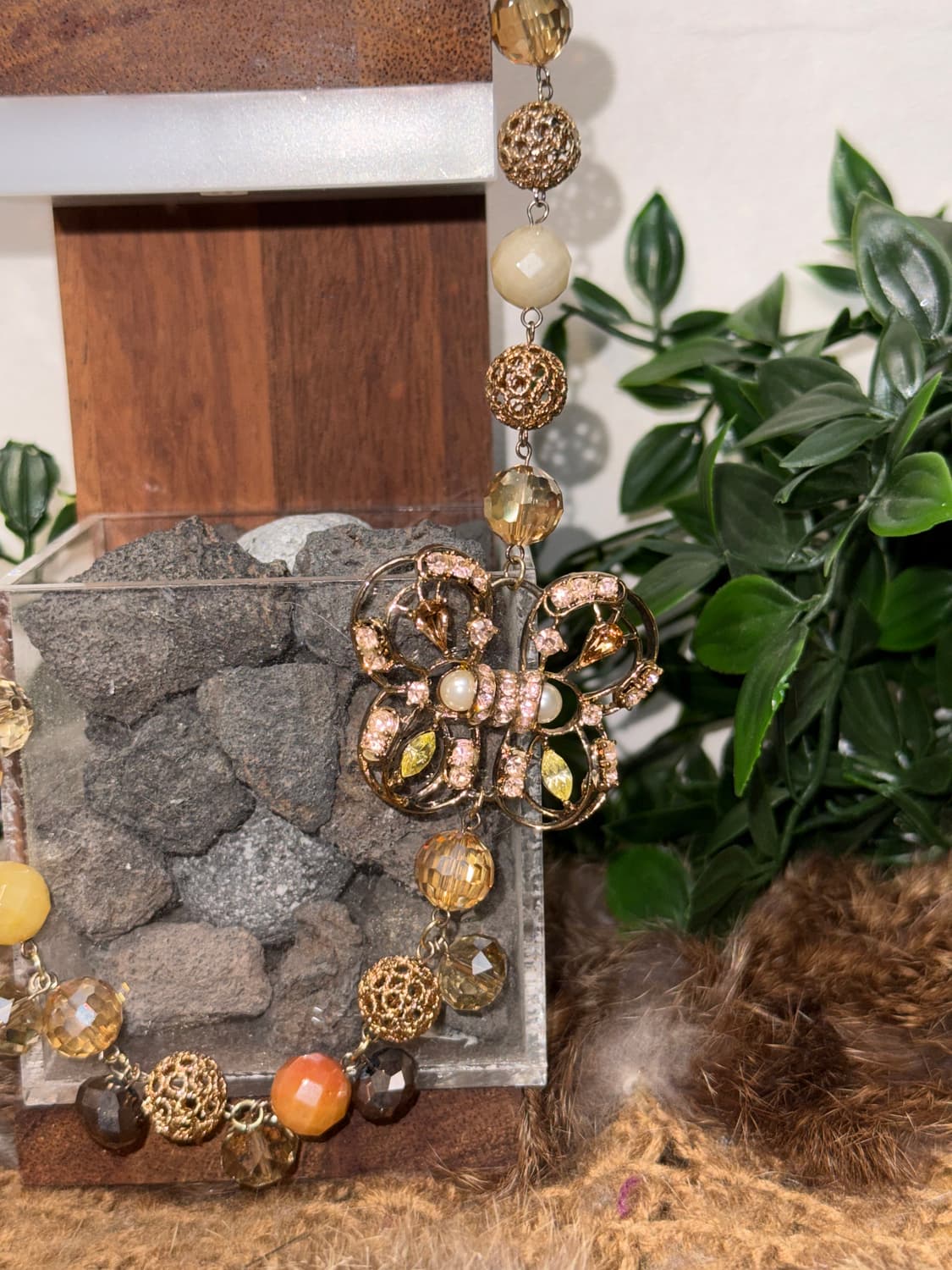 Yellow butterfly beads choker necklace  상품이미지2