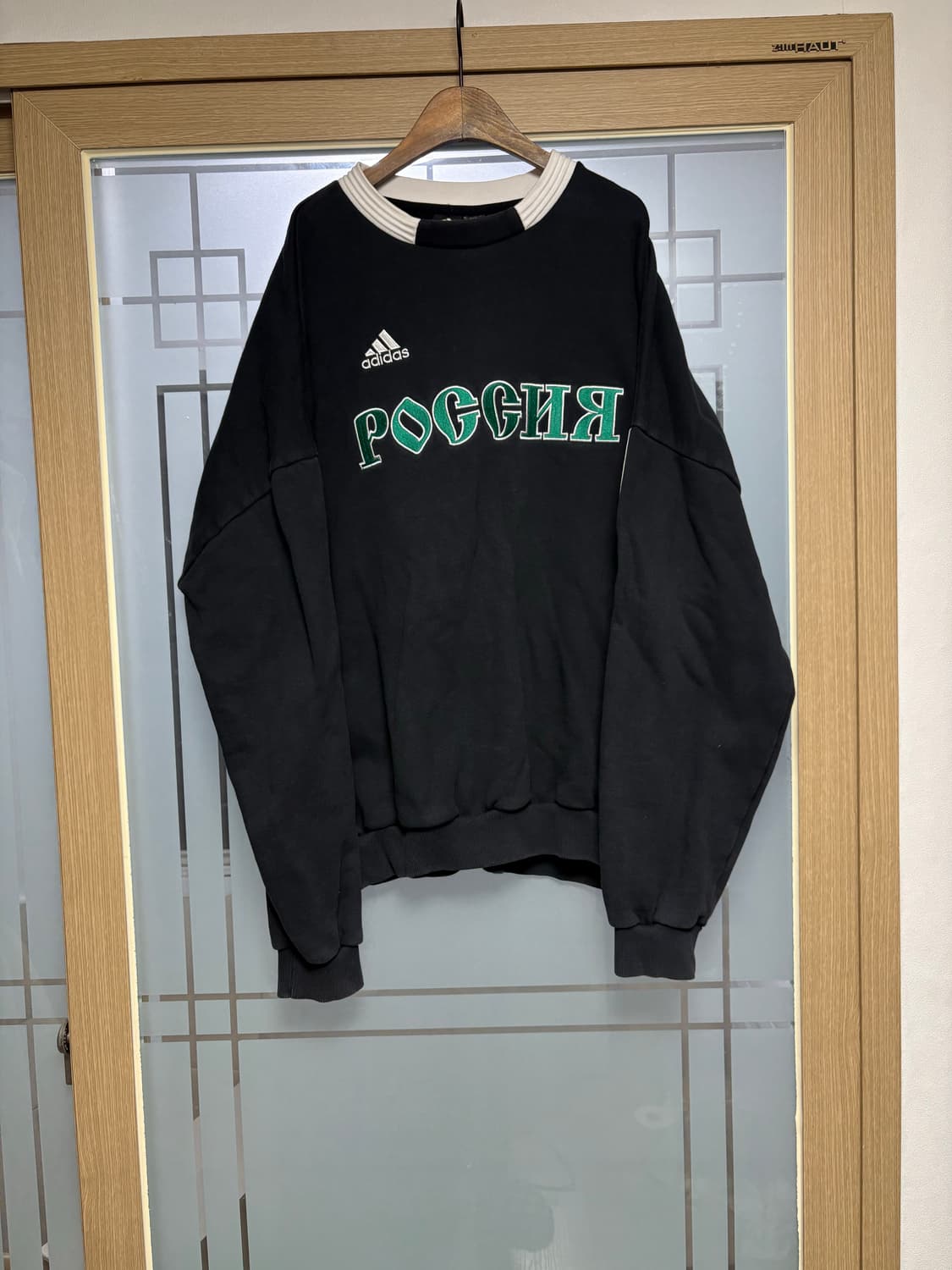 아디다스 고샤 맨투맨 M 상품이미지1