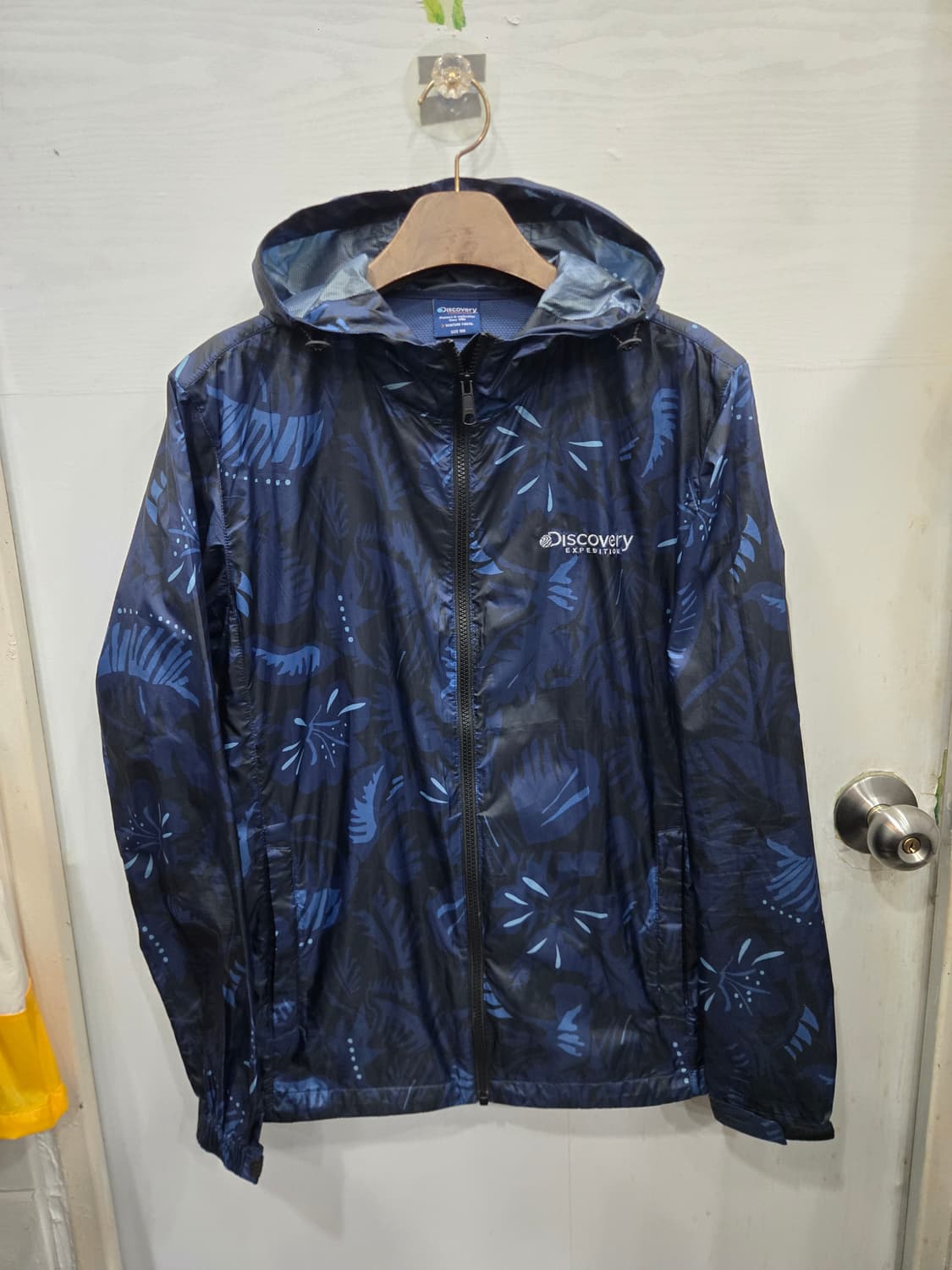 100,L)) 디스커버리 바람막이 점퍼! 디자인 짱짱짱 예뻐요~ 상품이미지1