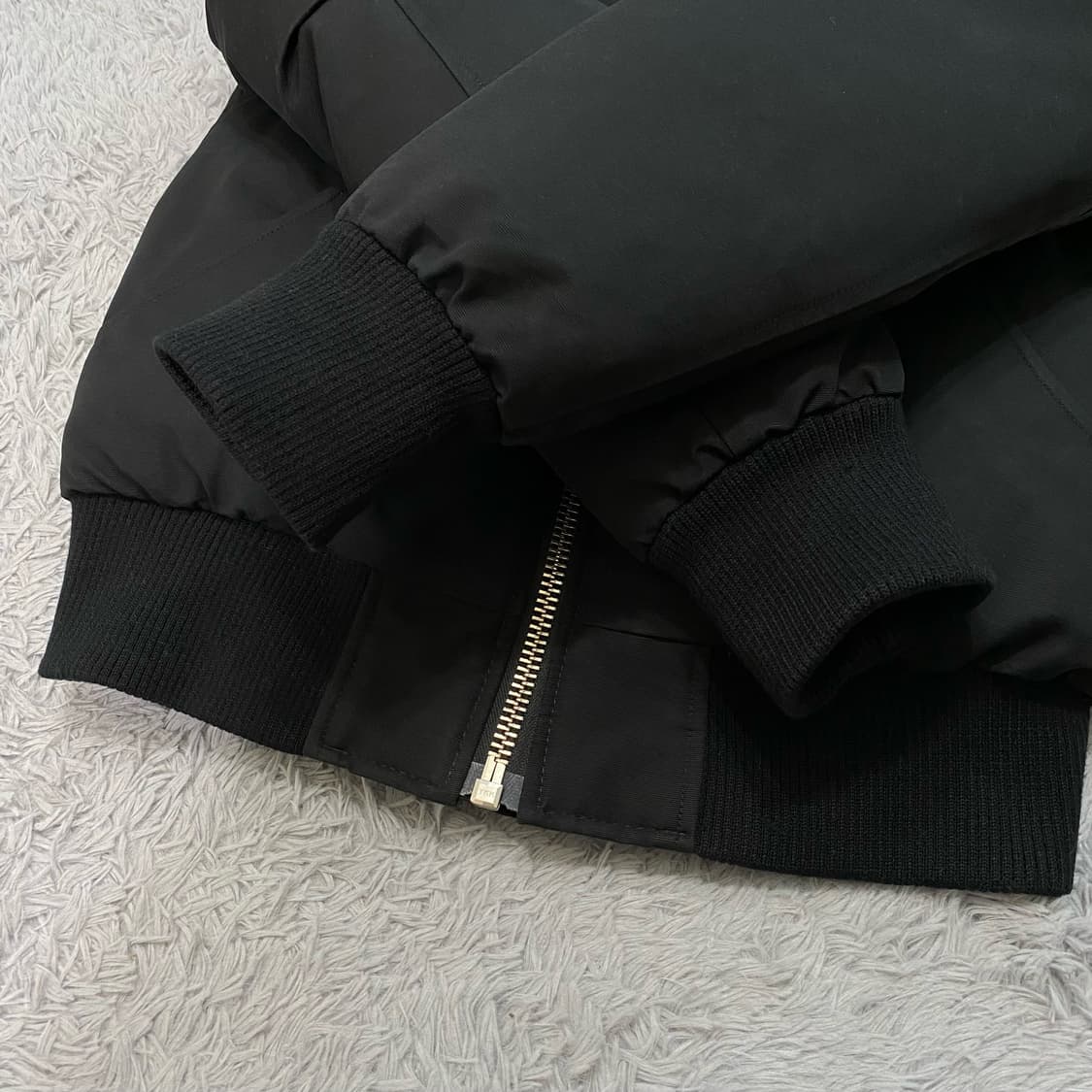 무스너클 발리스틱 봄버 패딩 블랙퍼 은색너클 블랙 S사이즈 상품이미지3
