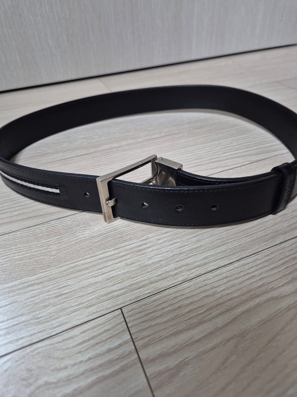(정품) 발리 가죽 벨트 남성벨트 상품이미지3