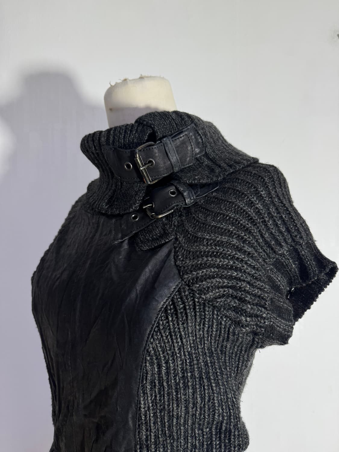 Siosi 양가죽 누벅 니트 원피스 하이브리드 다크웨어 아방가르드 상품이미지5