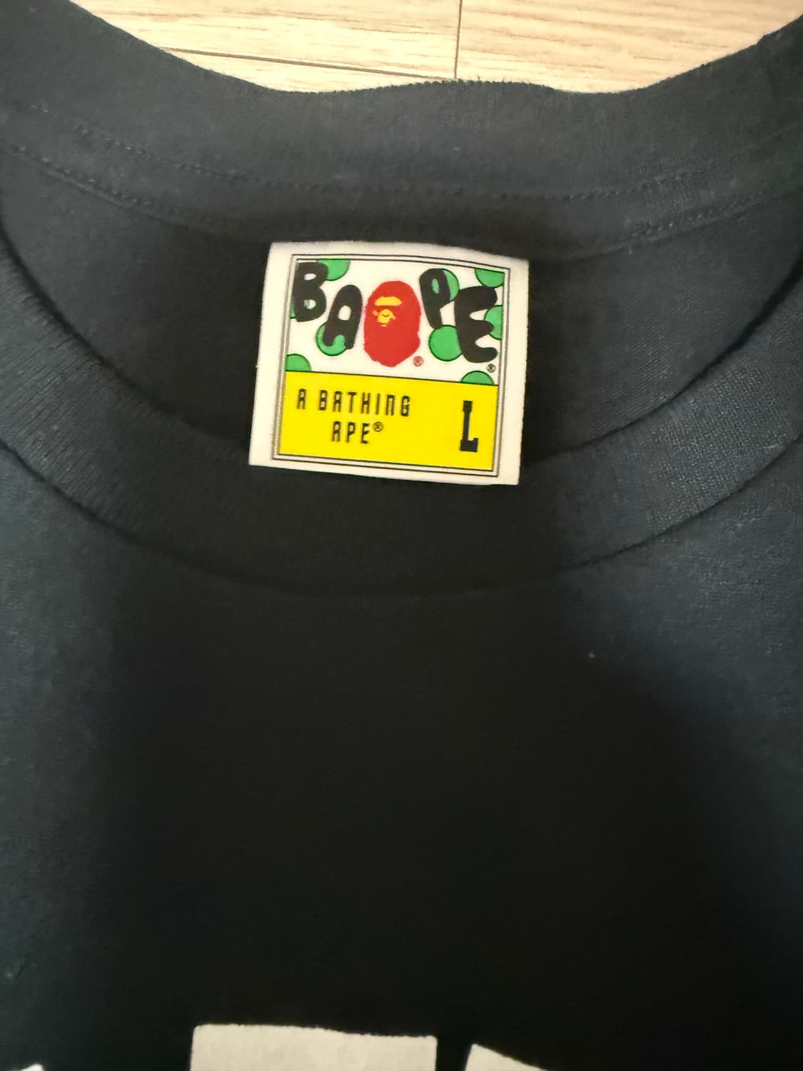 베이프 카모 컬리지 반팔 티셔츠 판매합니다(정품) 상품이미지3