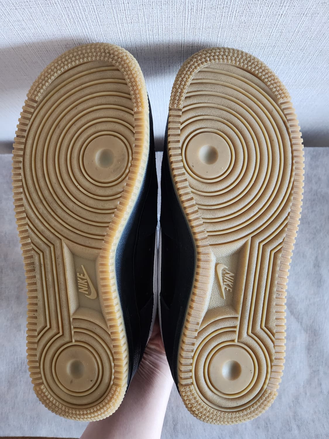 (240) 나이키 에어포스1 블랙  LV8 SK8  IB6388 상품이미지6