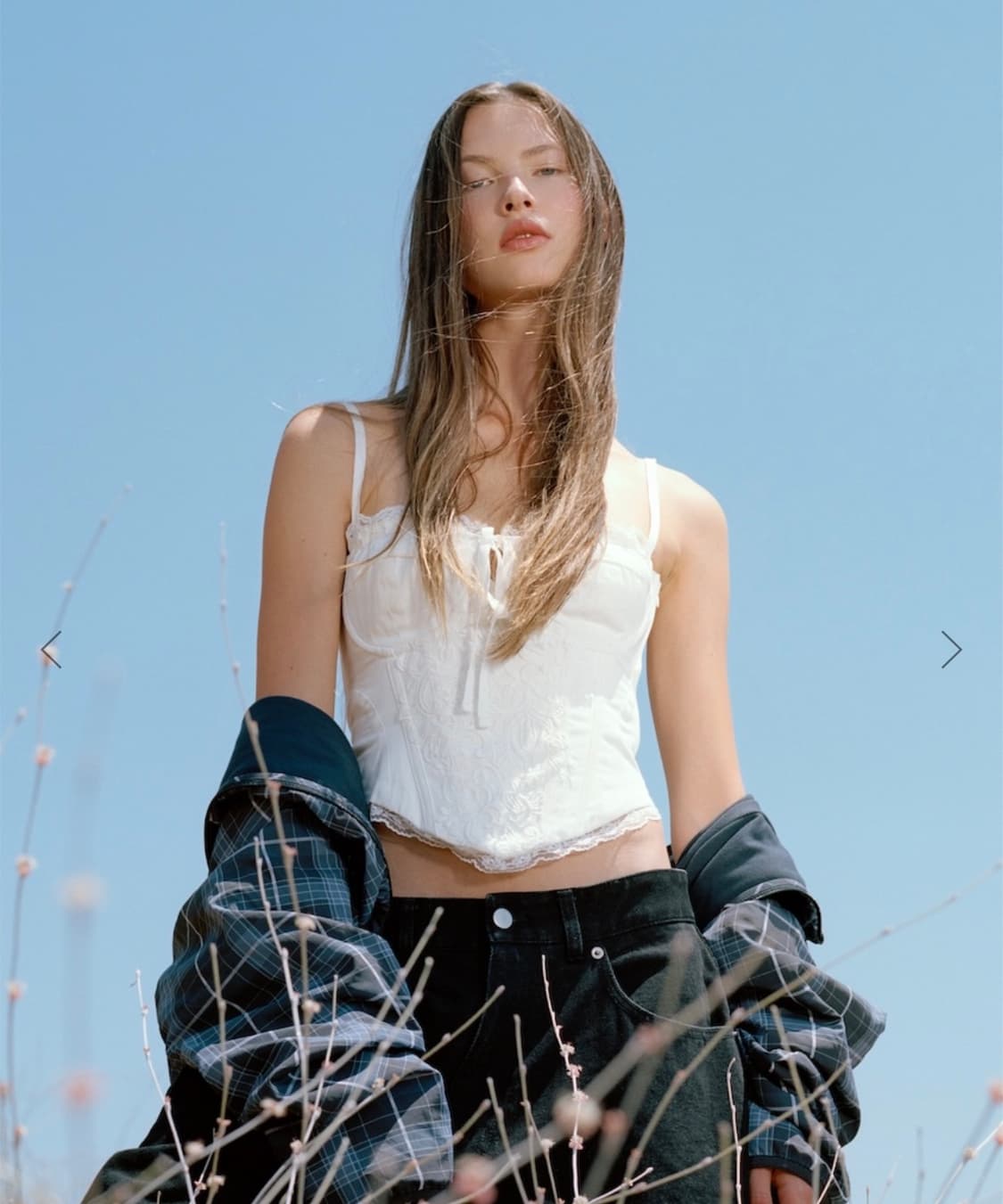 GLOWNY BLOOMING CORSET TOP (WHITE/Msize) 상품이미지1