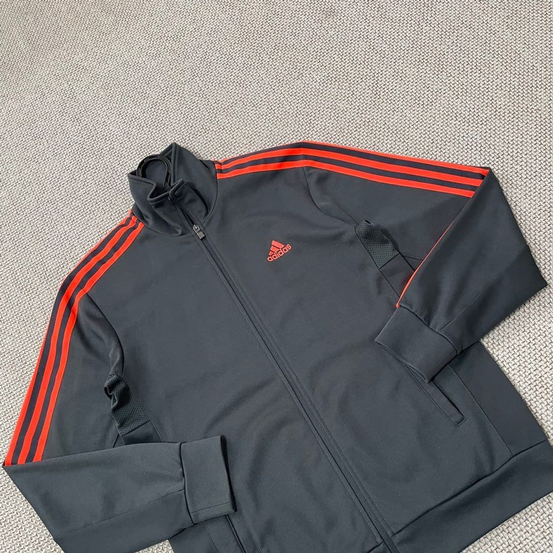 아디다스. 트레이닝 져지 6568 상품이미지2