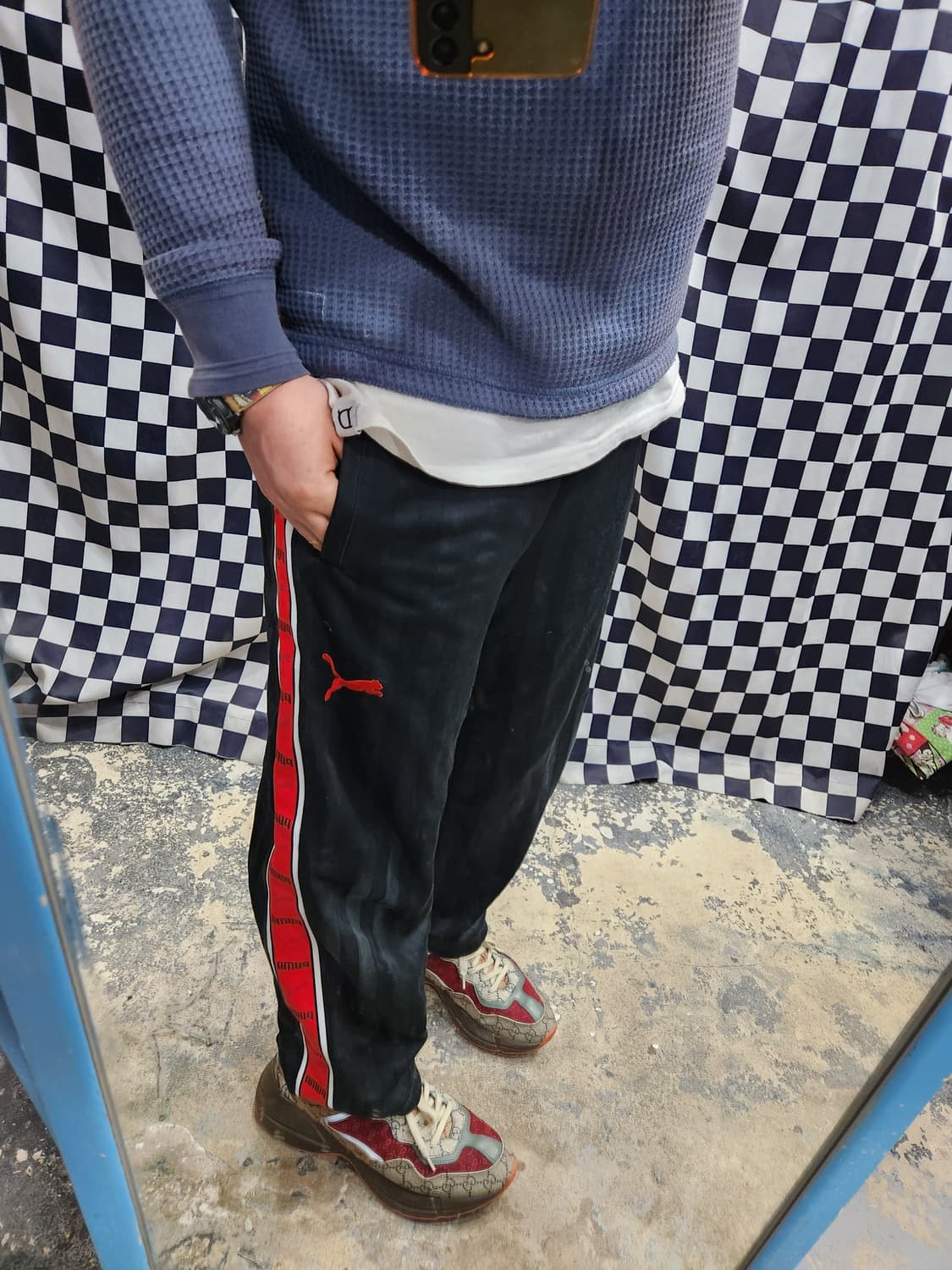 푸마 사이드라인 트레이닝 팬츠 일본판 블랙/레드

 상품이미지8