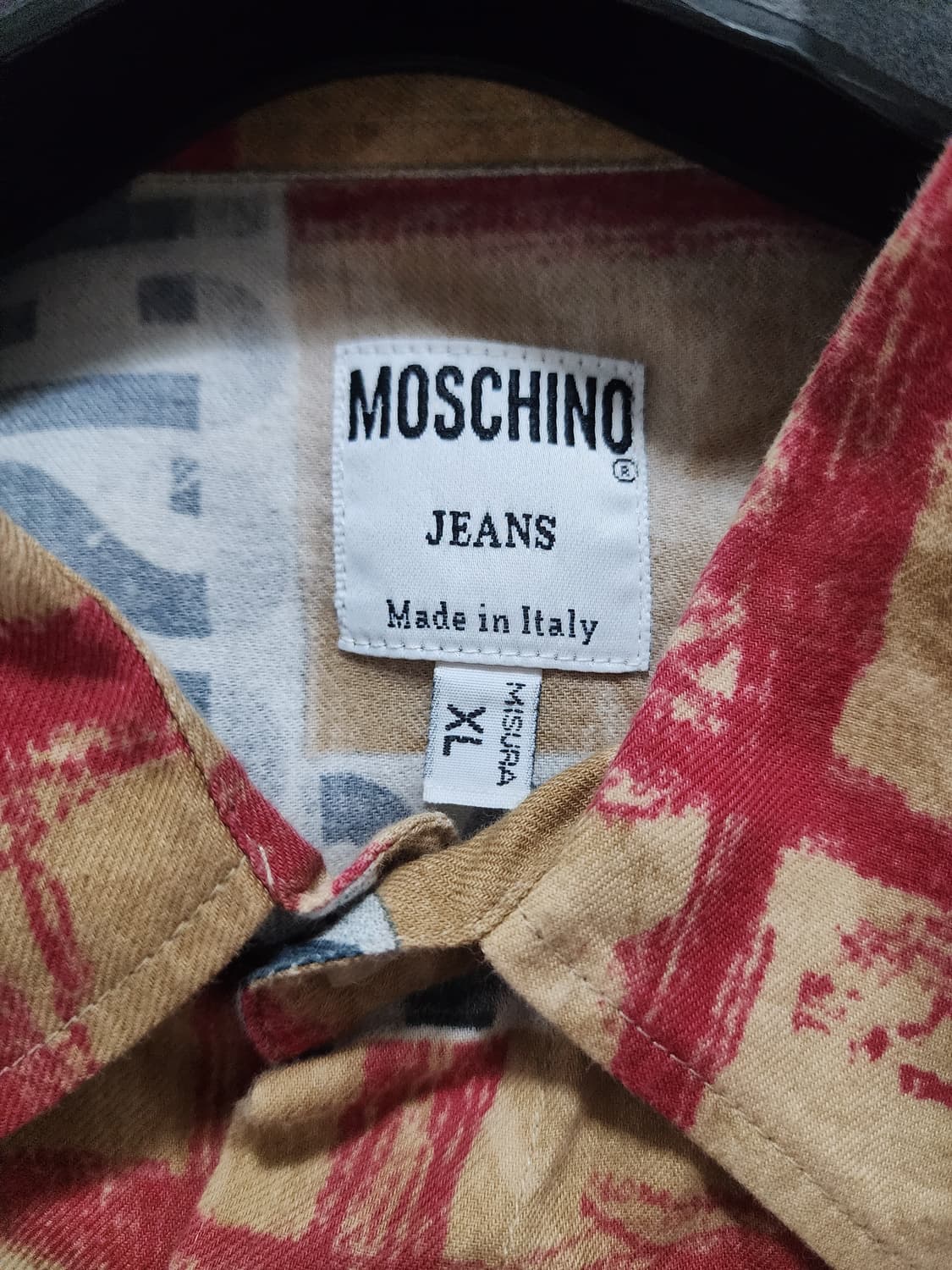 모스키노 로고 프린트 셔츠 메이드인 이태리 상품이미지3