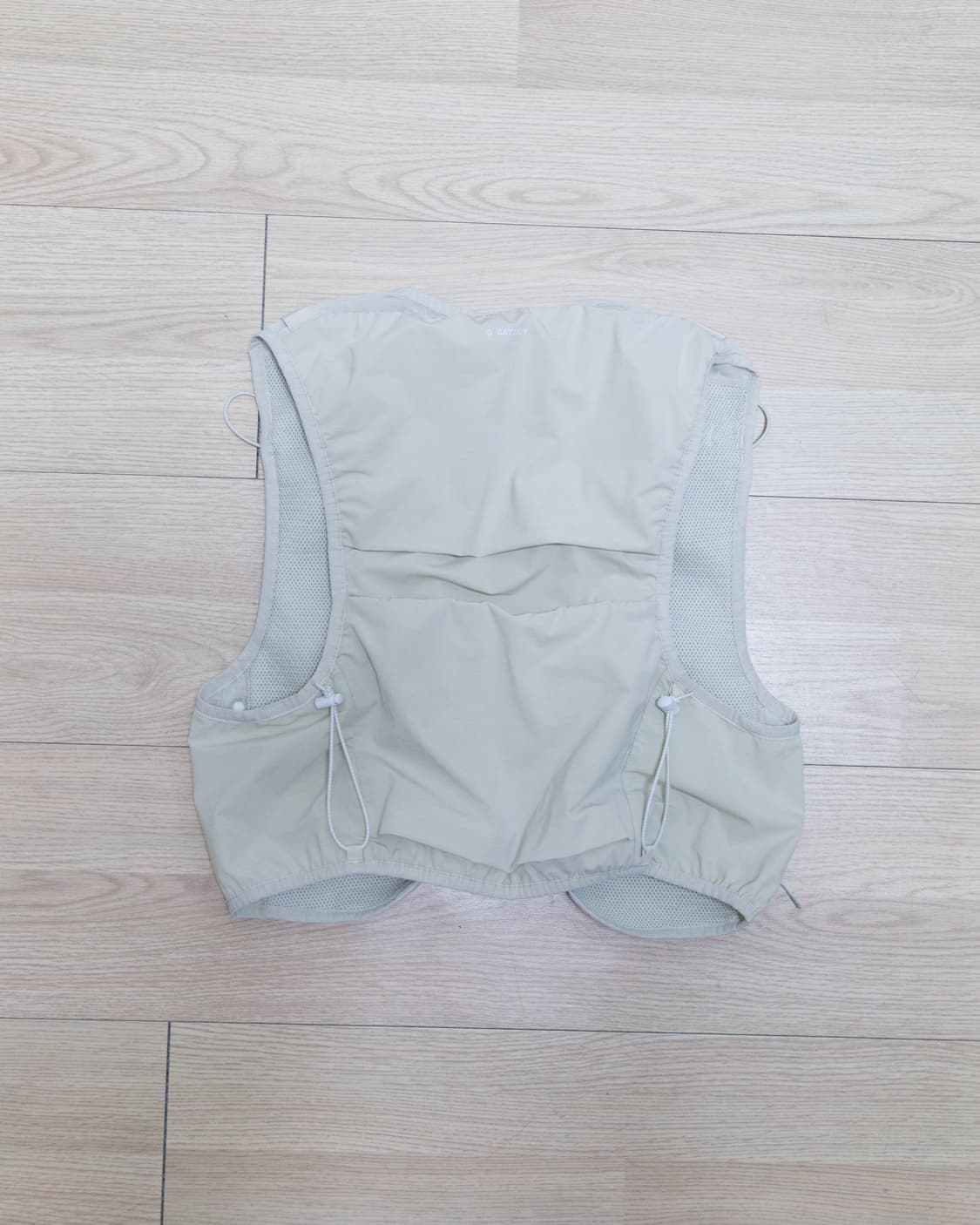 저스티스 코듀라 5L 하이드레이션 베스트 오프화이트 상품이미지2