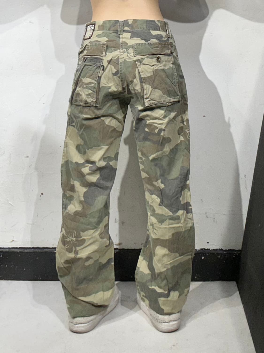 일본 빈티지 베이지 밀리터리 카모 카고 와이드 포켓 디테일 팬츠  상품이미지3