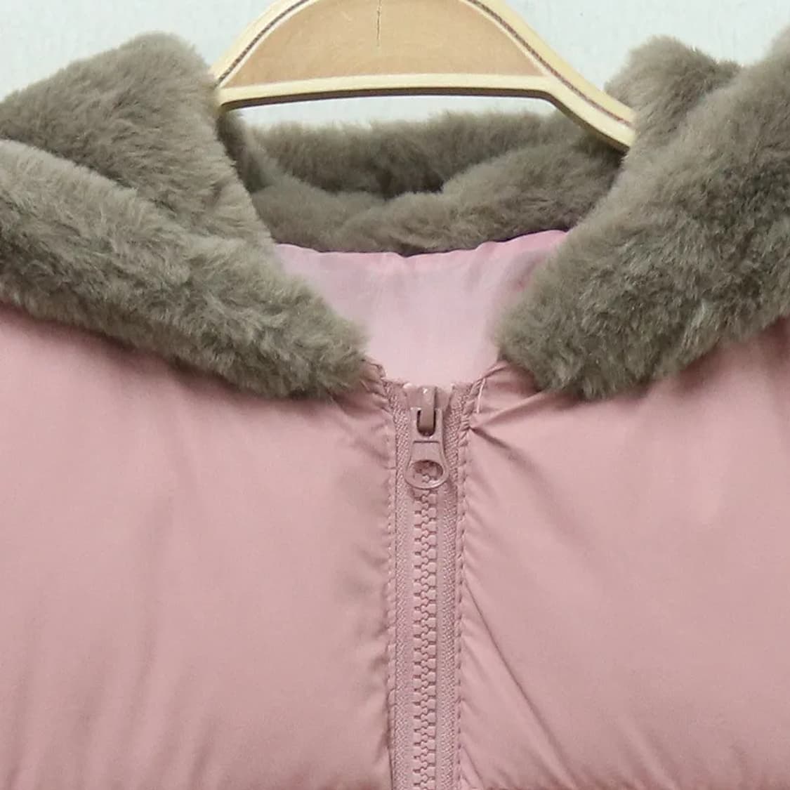 딸기우유 퍼 후드 포인트 패딩 베스트 62232 상품이미지5