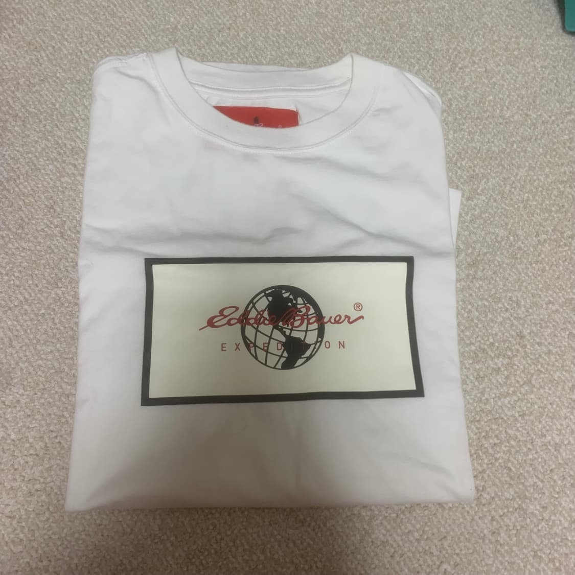 에디바우어 화이트 라운드 반팔티셔츠 105 상품이미지1