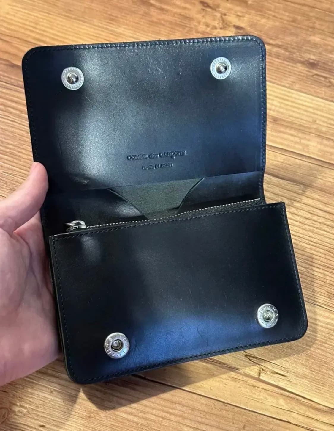 꼼데가르송 중지갑 상품이미지5