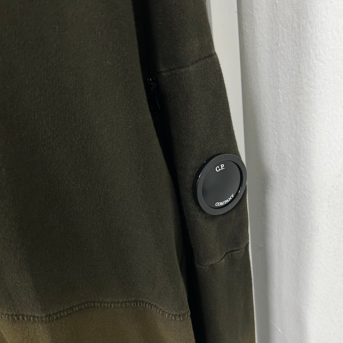 CP 컴퍼니 17FW 그라데이션 렌즈 롱슬리브 상품이미지8