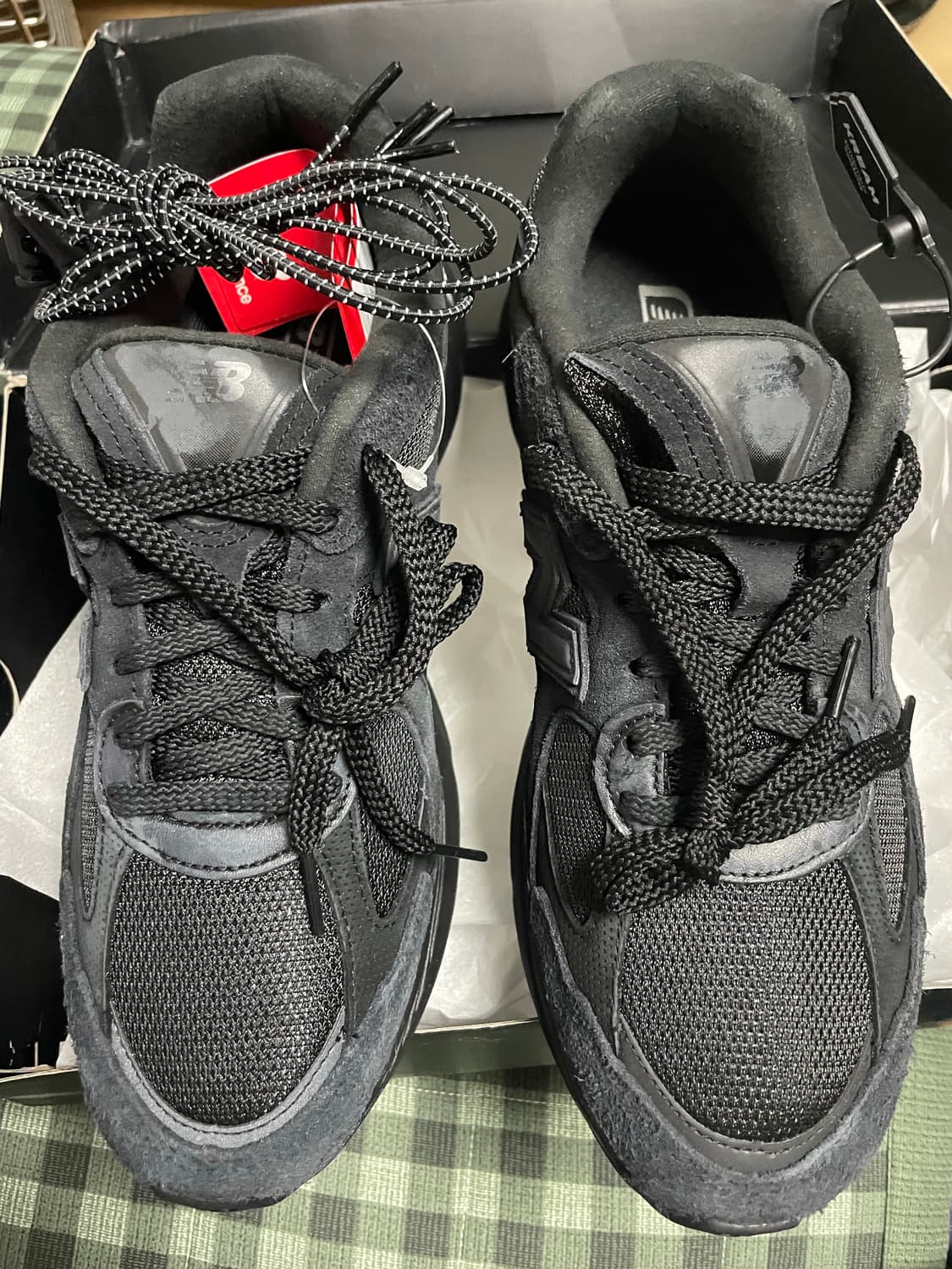 뉴발란스 카키스 2010 앱졸브 블랙 팬텀 285 새상품 상품이미지1