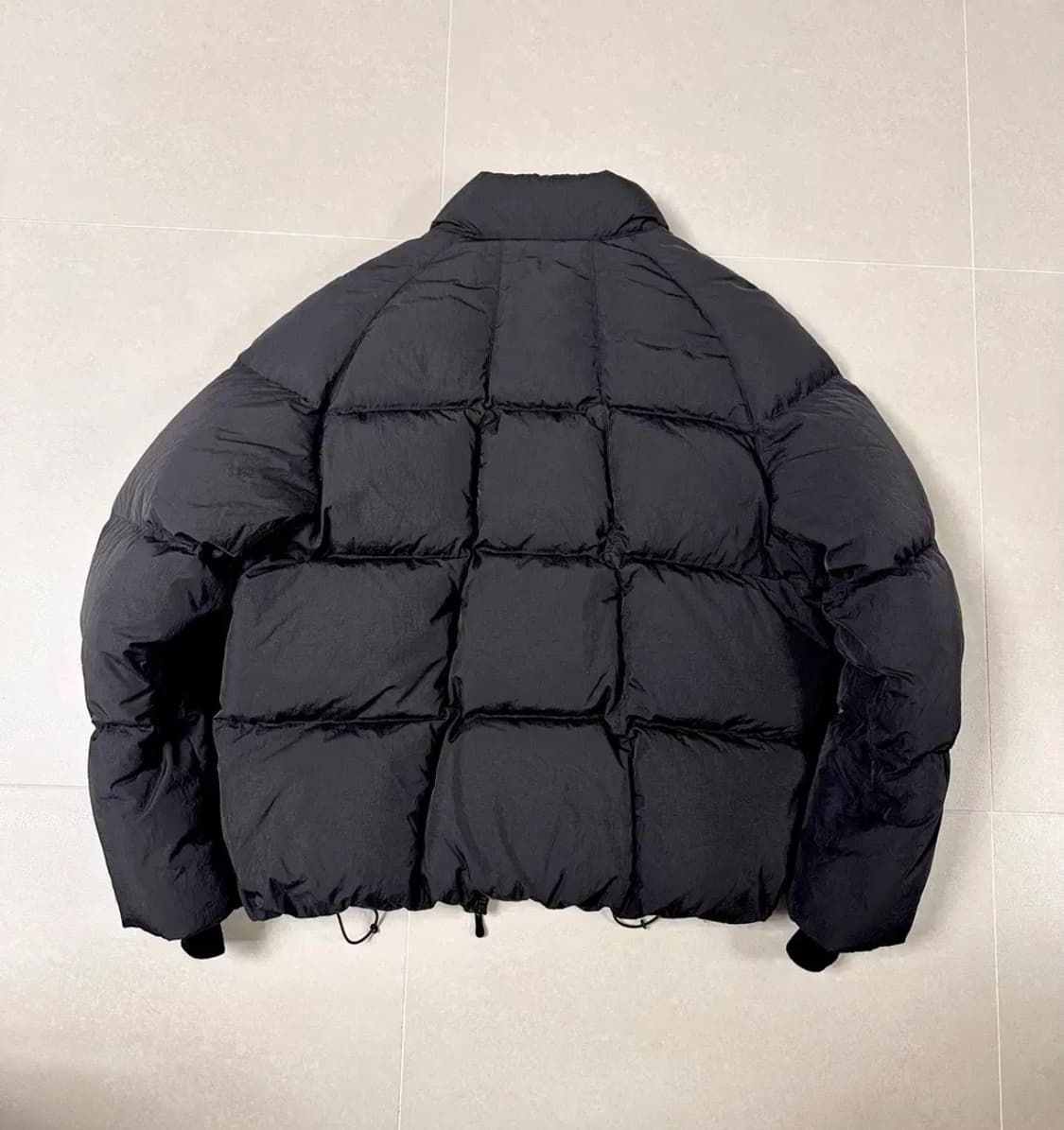 언어펙티드 푸퍼 다운 패딩 판매합니다 상품이미지2