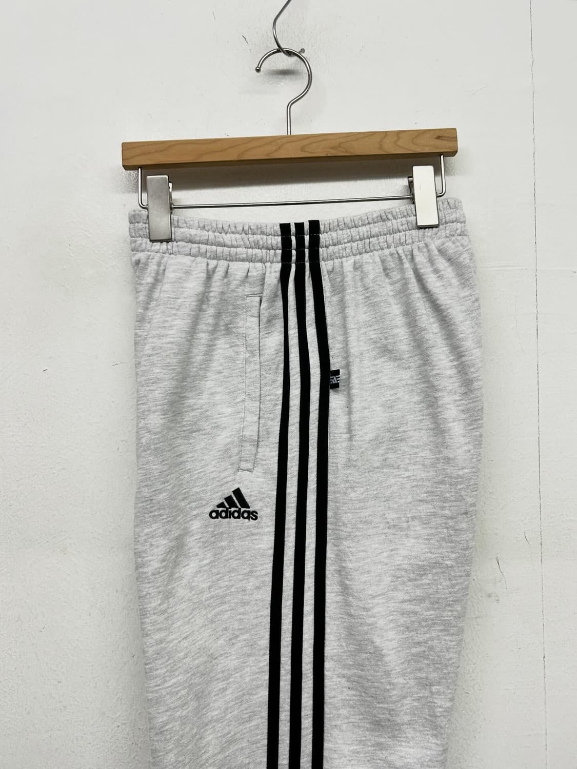 00s 아디다스 그레이 스웻팬츠 상품이미지2