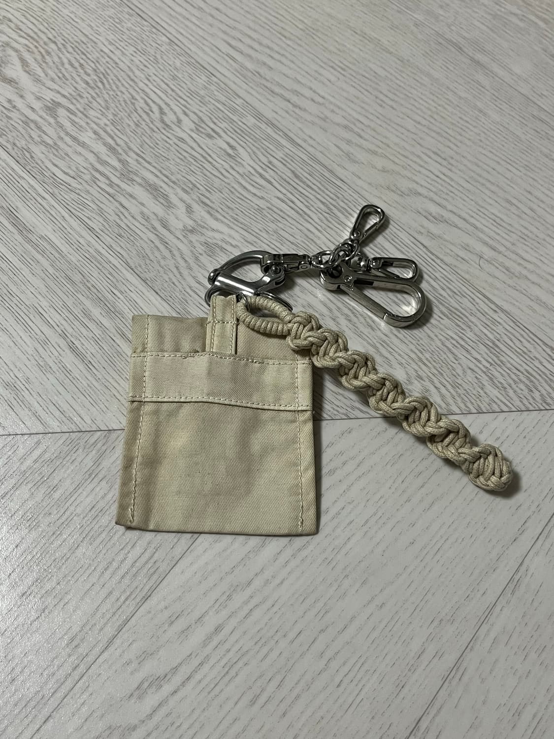 EE 키링 상품이미지2