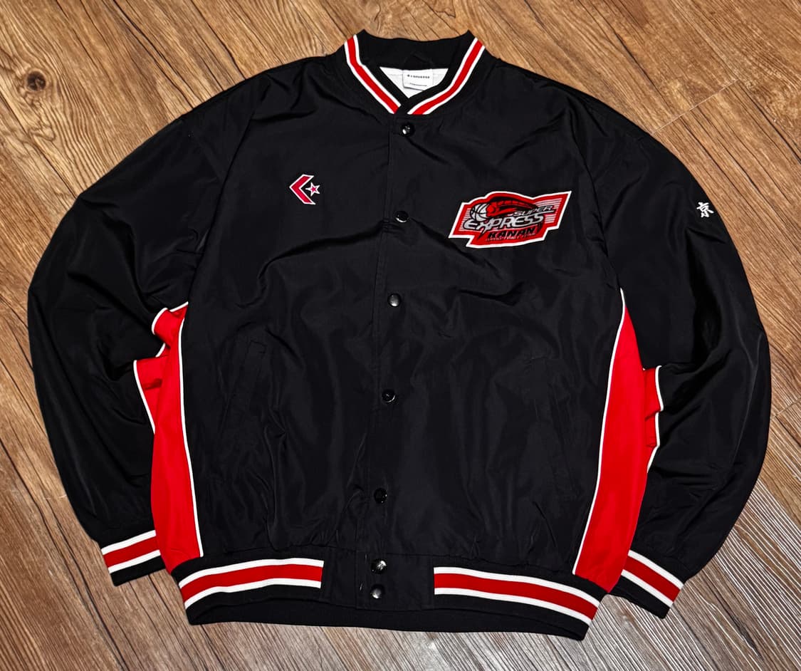 컨버스 블랙 레드 올드스쿨 바시티 자켓 상품이미지2