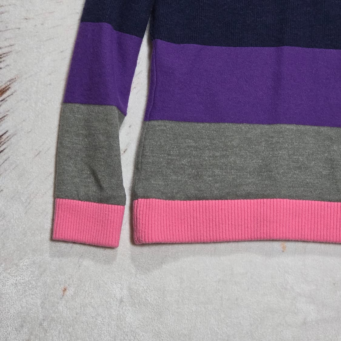 레노마 배색 반집업 니트 상품이미지3