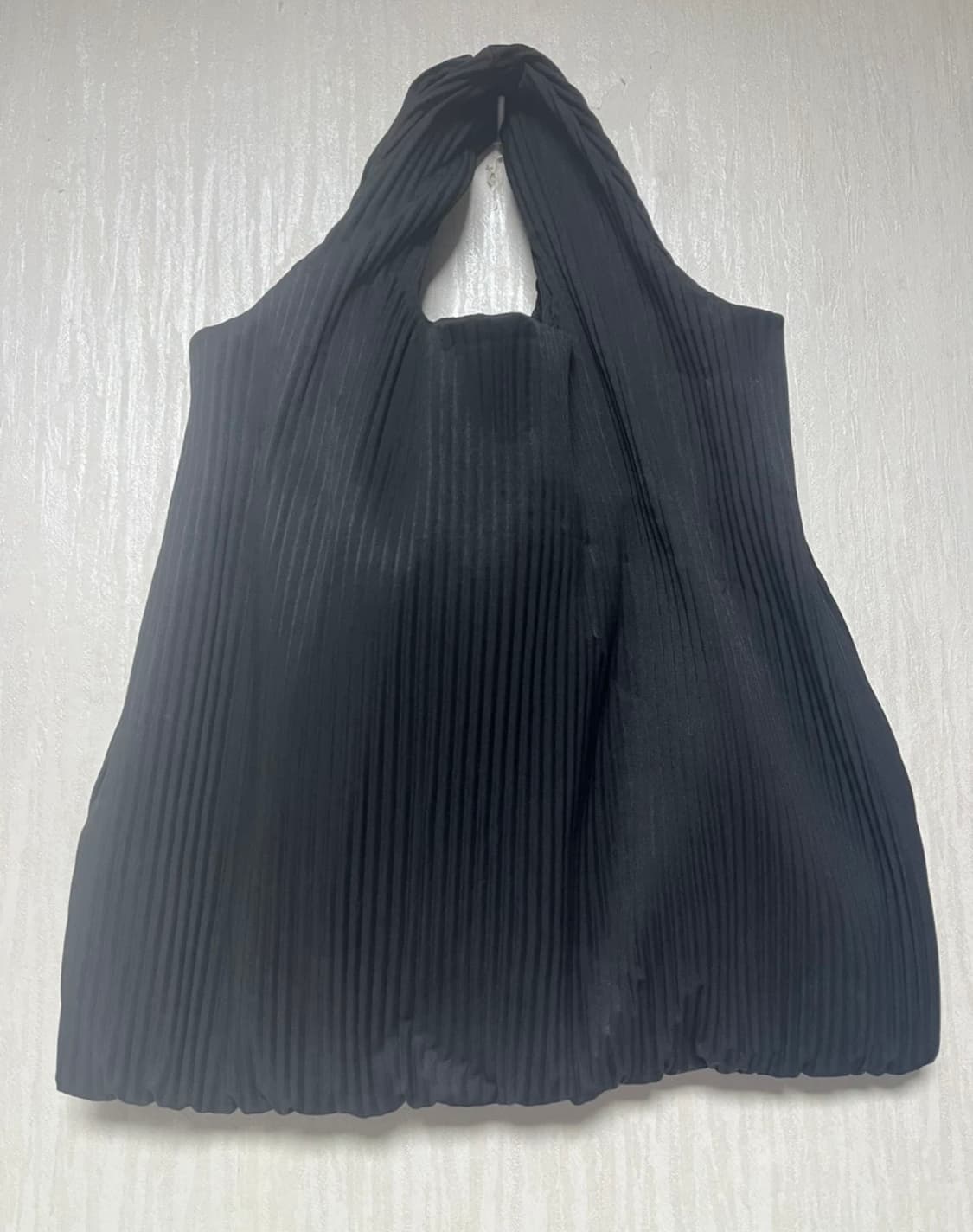 Cos 플리츠백 블랙 상품이미지3