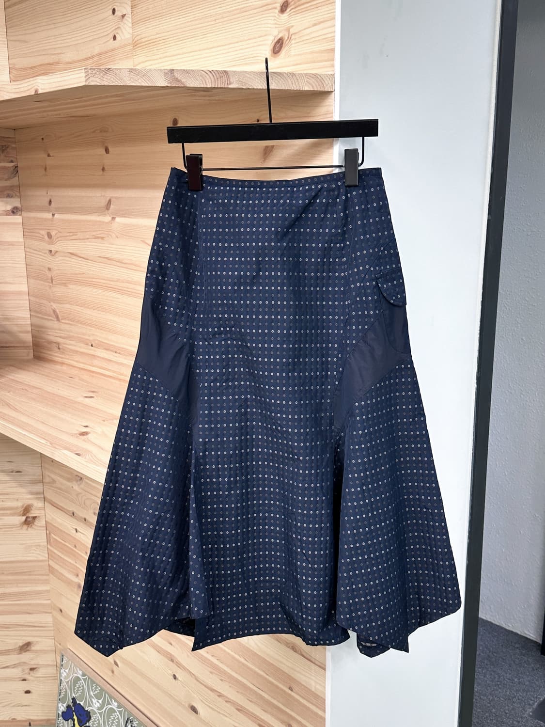 navy pattern side pocket skirt 상품이미지4