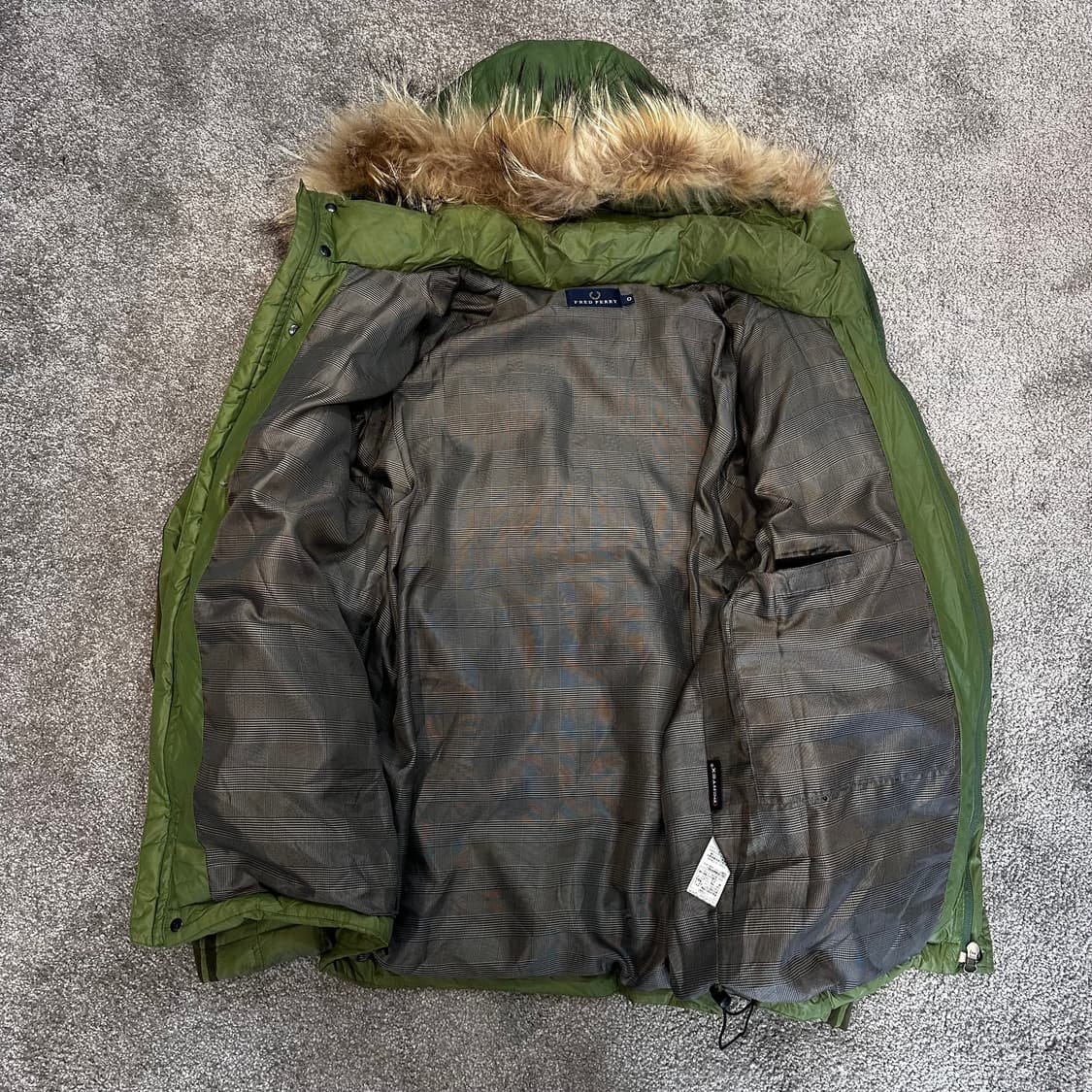 프레드페리 다운 필드 푸퍼 패딩 자켓M-L 상품이미지5