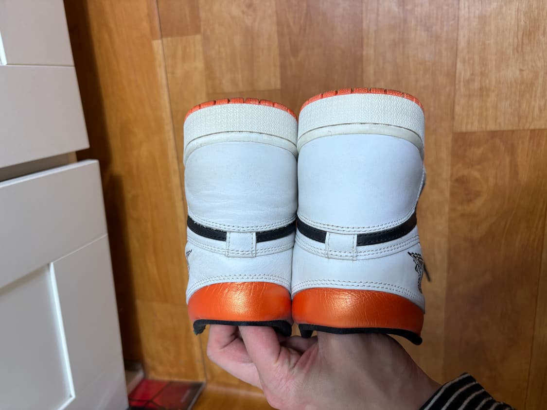 조던1 일렉트릭오렌지 상품이미지2