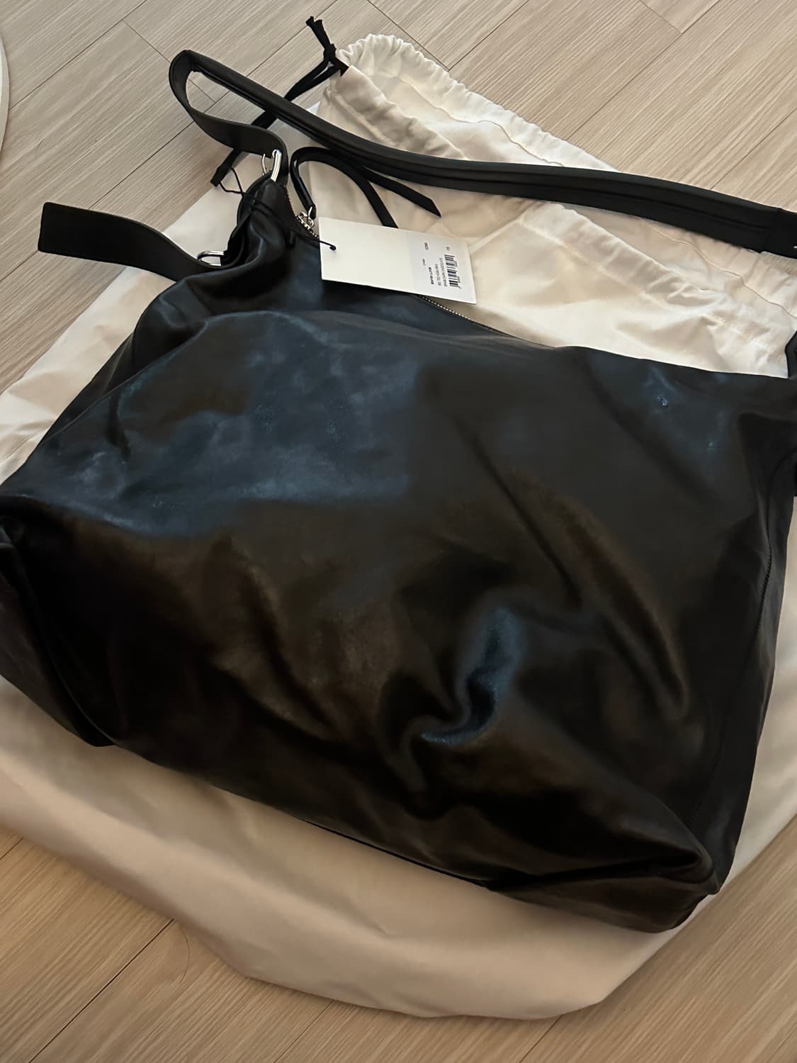 르메르 럭스 레더 벨티드 호보백 다크 초콜릿 상품이미지2
