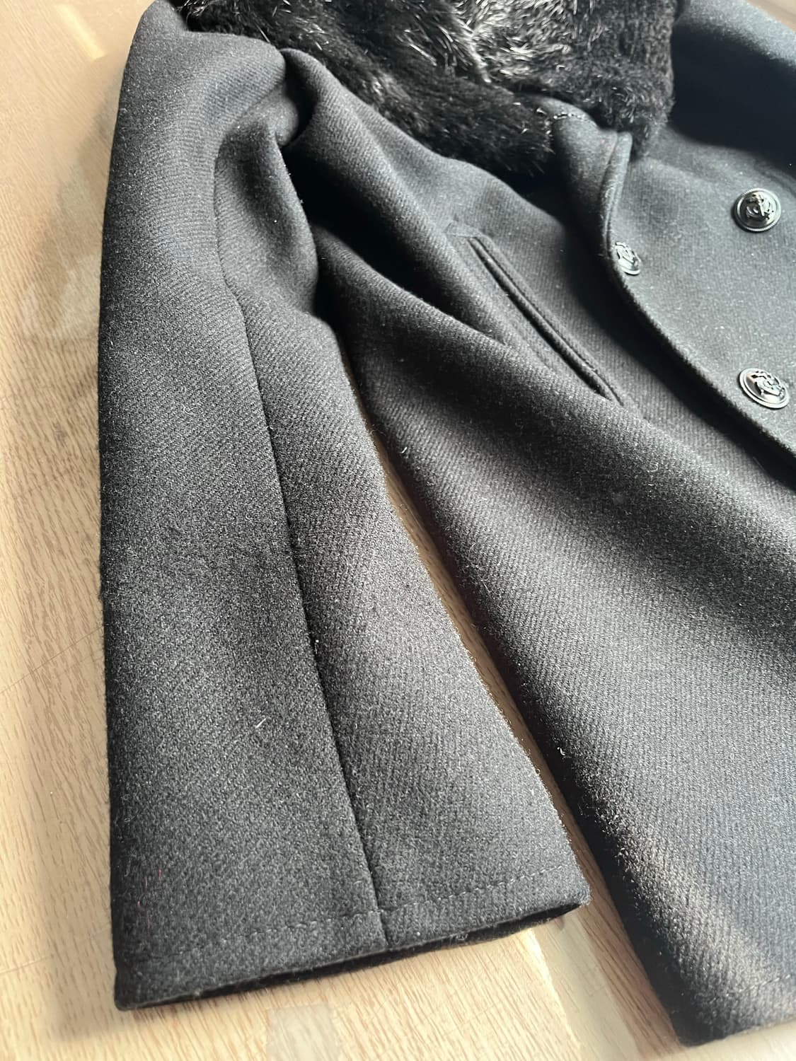 46 생로랑 뉴트리아 리얼 퍼 카라 피코트 자켓 상품이미지2