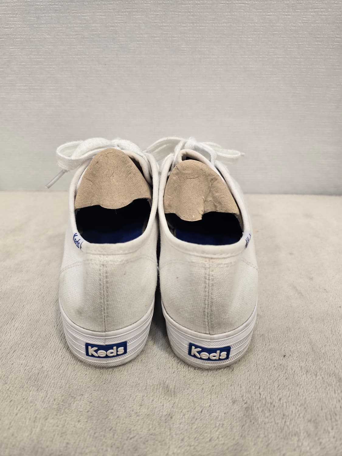 케즈 트리플 킥 흰색 스니커즈 240 상품이미지3