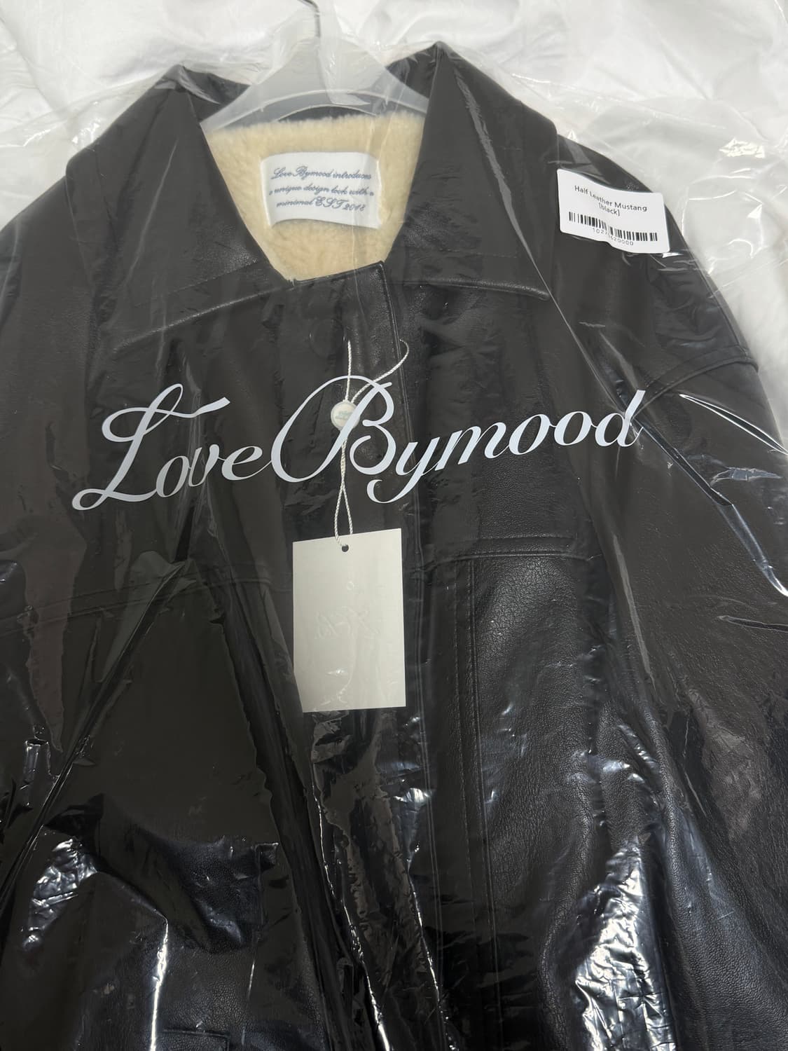 (새상품/택O) 25 홀리데이 바이무드 하프레더 무스탕 블랙 상품이미지4