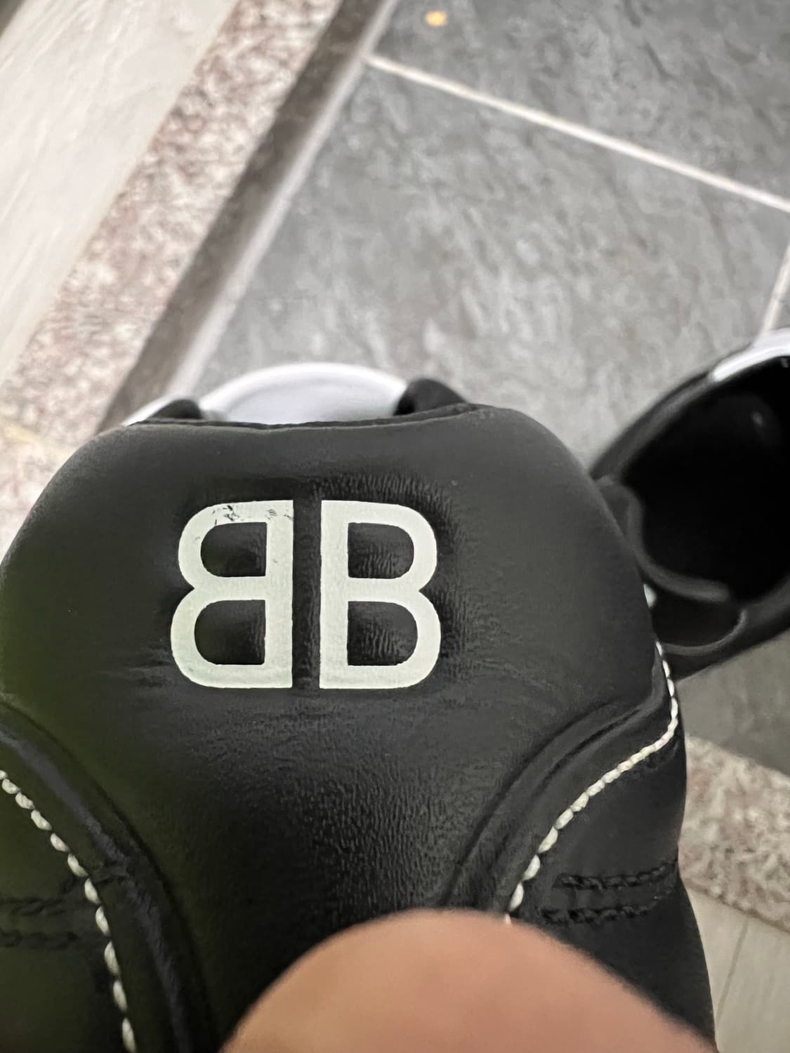 발렌시아가 젠 스니커즈 43 상품이미지6