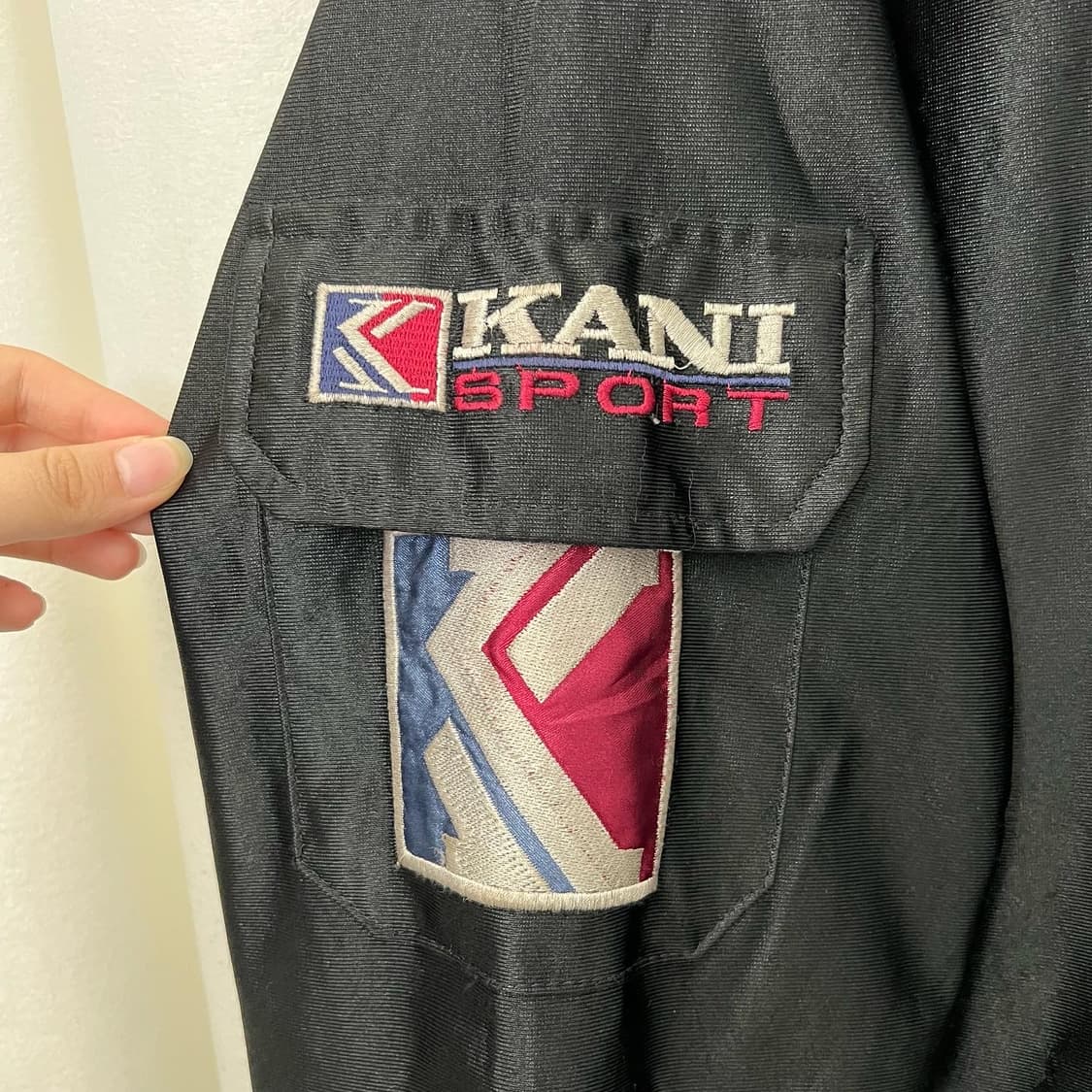 칼카니 진스 스포츠 블랙 포켓 유광 져지 상품이미지3