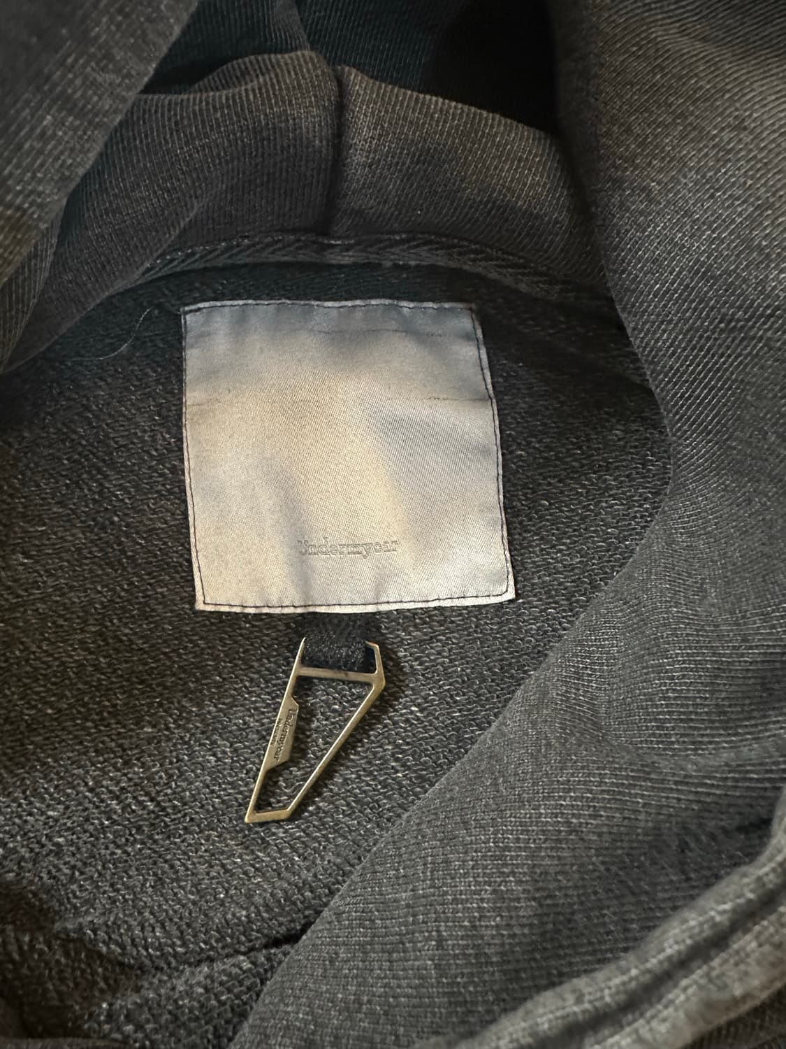 1) 언더마이카 무 Mu.08 그레이 피그먼트 후드티 상품이미지4