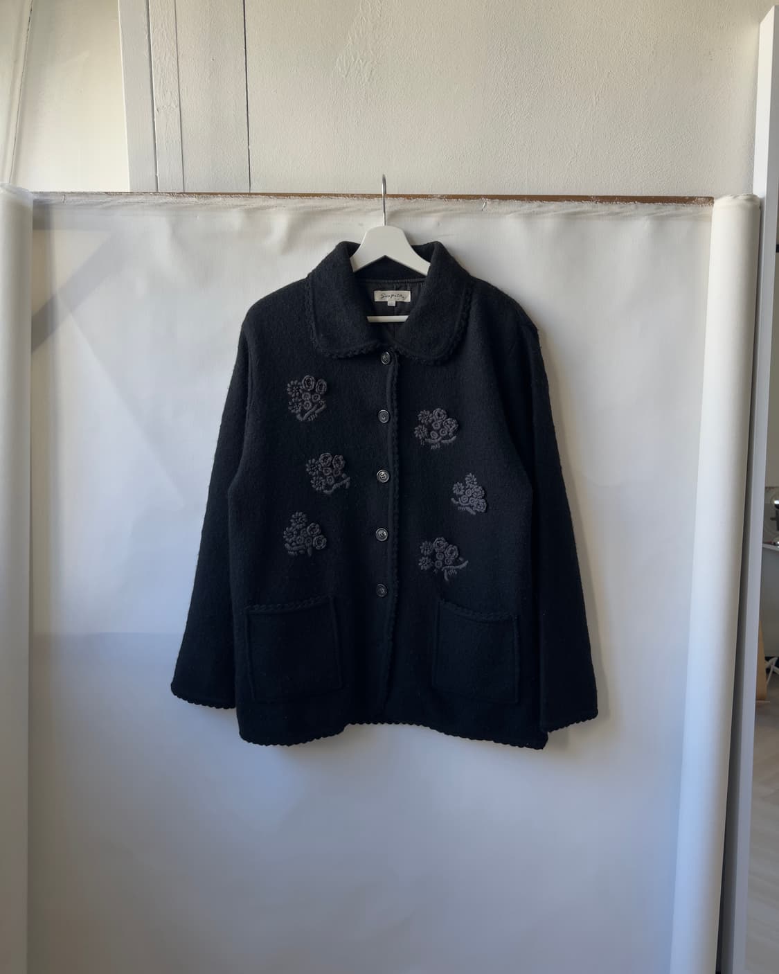 [Vintage] Floral Embroidered Wool Jacket 상품이미지1