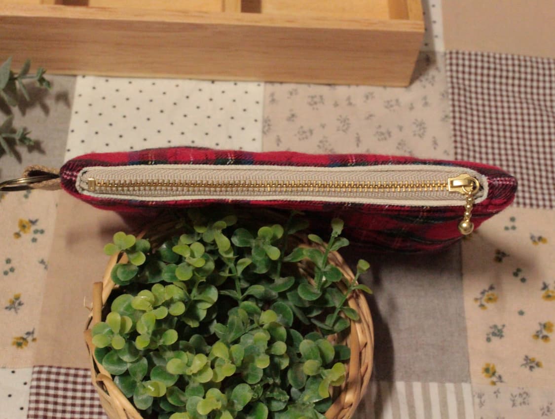 핸드메이드 레드체크 키링 퀼팅 파우치 상품이미지5