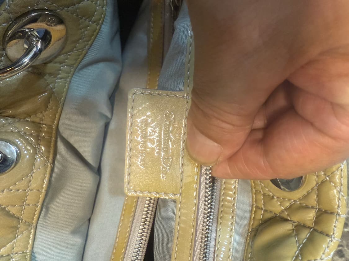 정품 디올 레이디 페이던트 체인 숄더백 팝니다 상품이미지8