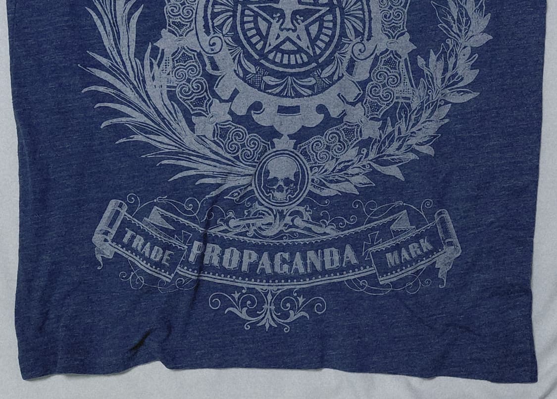 [S] 오베이(OBEY) USA제 트라이블렌드 그래픽 티셔츠 - 네이비 상품이미지3