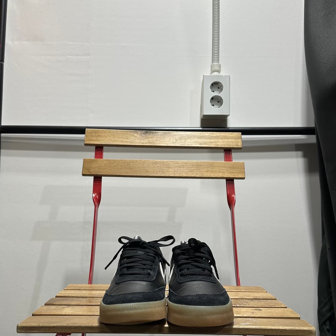 245) 나이키 운동화 여성 여자 신발 제이크루 킬샷 OG 블랙 검솔  상품이미지2