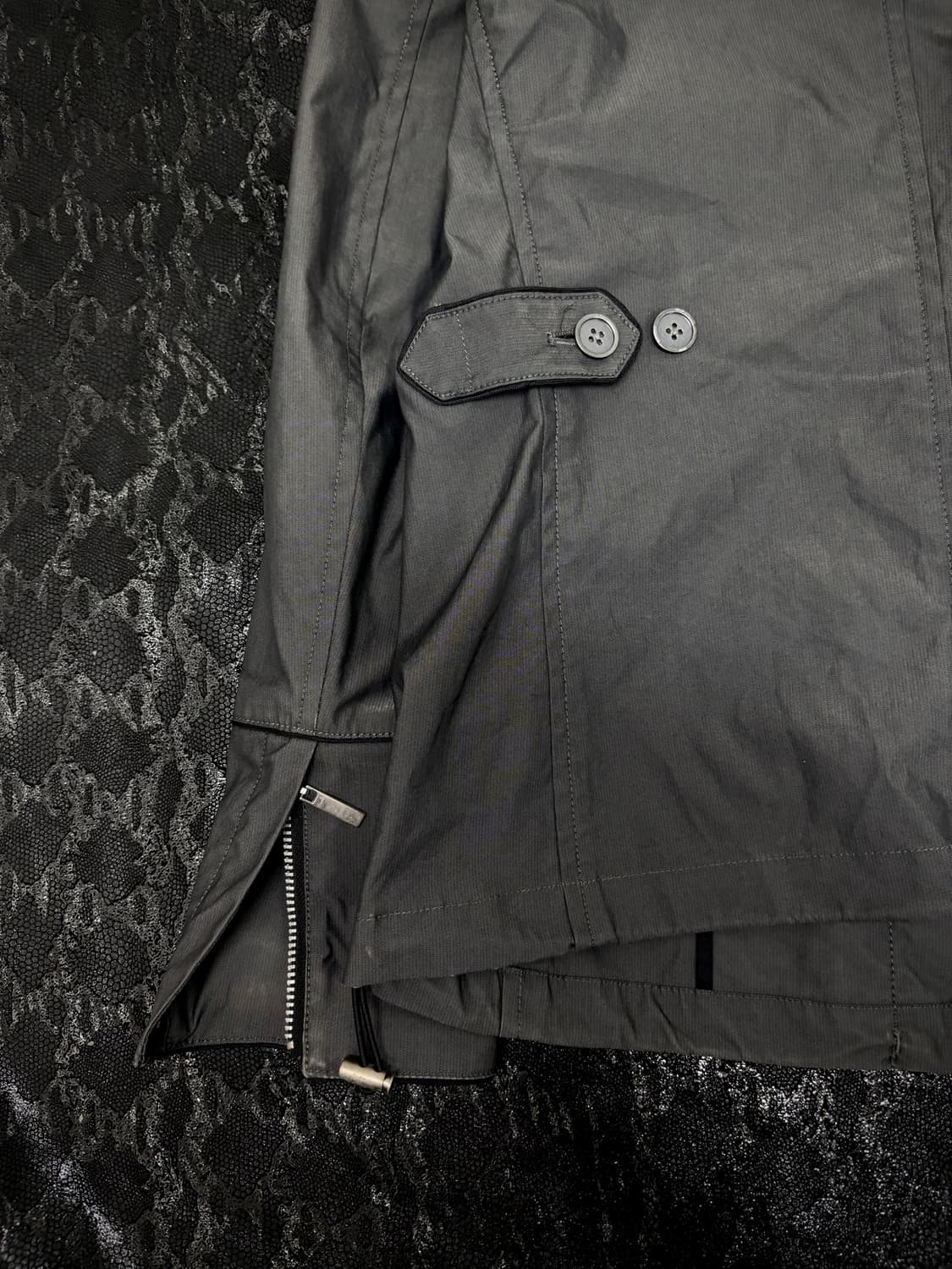 “TAKEO KIKUCHI” Minimal Mood Zipper Deta 상품이미지10