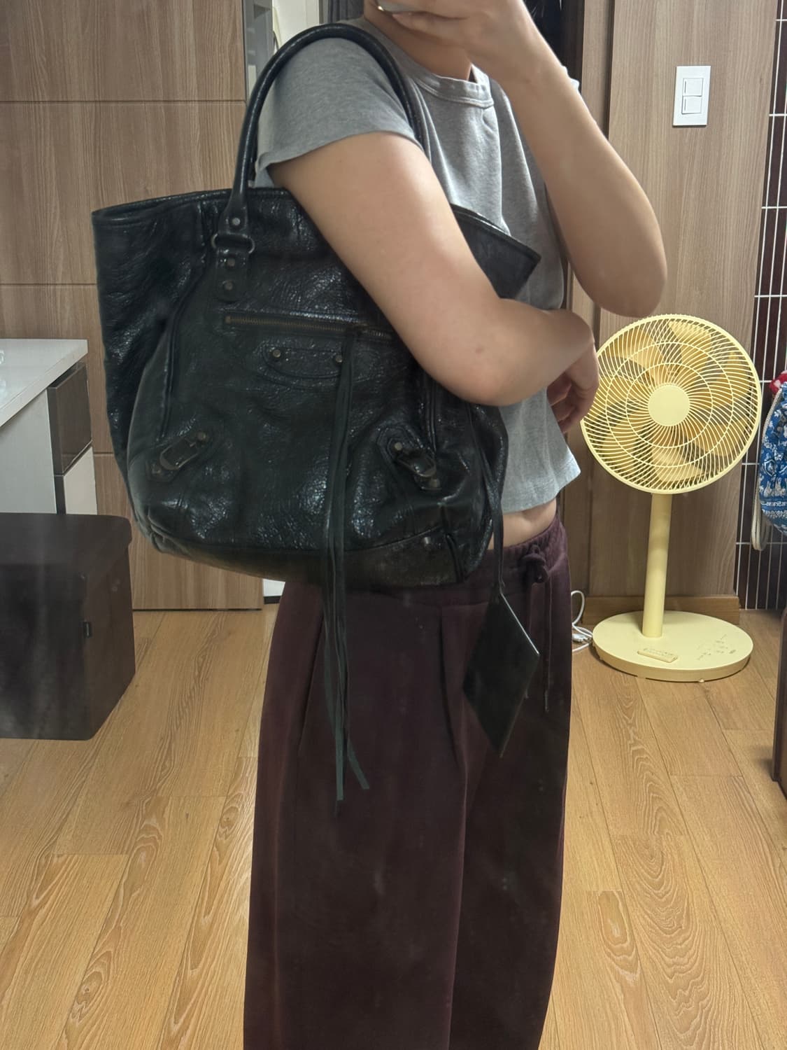 발렌시아가 선데이 모터 토트백 상품이미지1