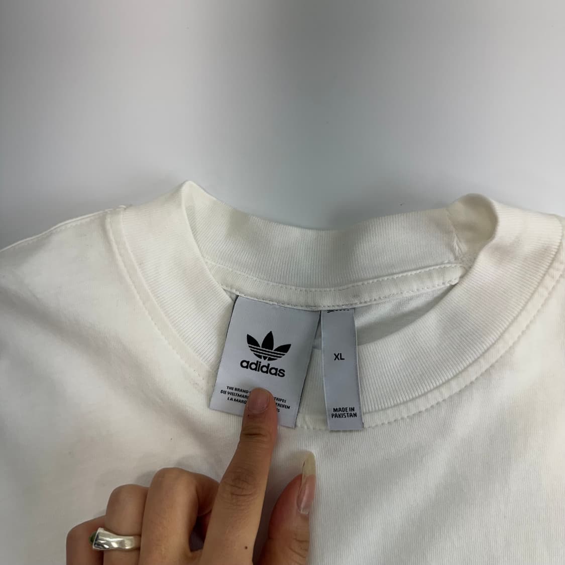 Adidas 아디다스 빅 파이어 로고 화이트 반팔 상품이미지5